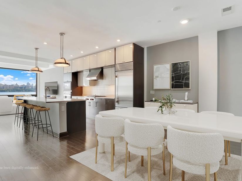 9 Somerset Lane 209, Edgewater NJ 07020