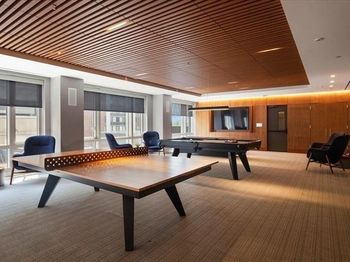 75 Park Lane South