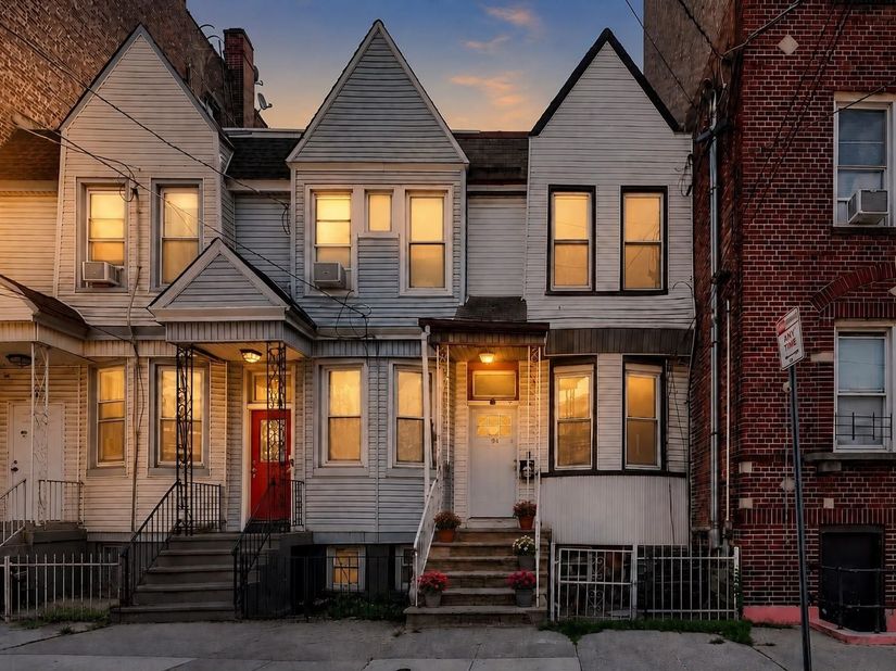 62 Van Reypen St, Jersey City NJ 07306