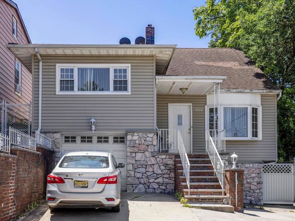 1703 81st St, North Bergen NJ 07047