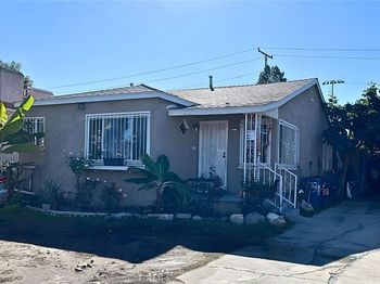 1238 E 100th