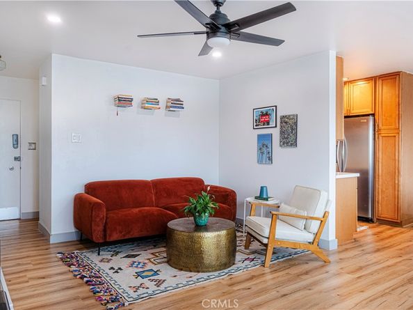 1187 E 3rd Street 209, Long Beach CA 90802