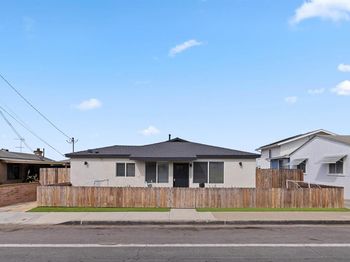 2624 Comstock Street