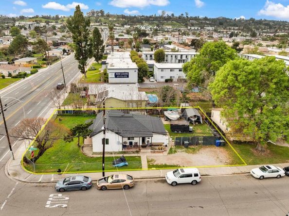 686 Van Houten Avenue, El Cajon CA 92020