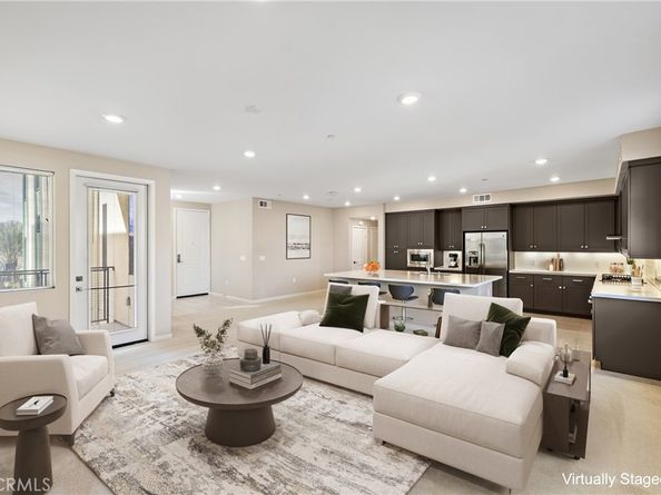 111 Bowery, Irvine CA 92612