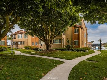 17110 Bluewater Lane