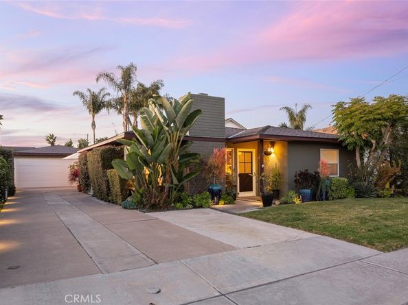 2011 Tustin Avenue, Costa Mesa CA 92627