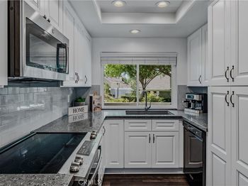 21116 Via Portola