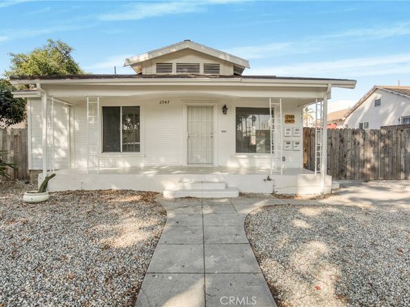2947 West Boulevard, Los Angeles CA 90016
