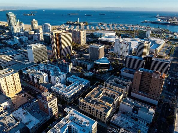 133 The Promenade N 426, Long Beach CA 90802