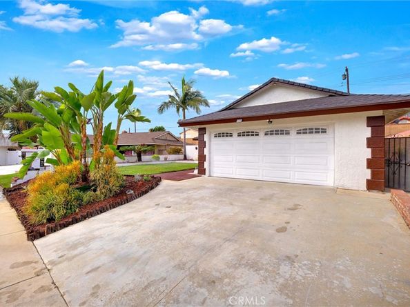 1807 E Calstock, Carson CA 90746