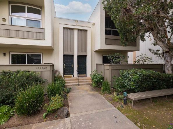 13236 Fiji Way L, Marina Del Rey CA 90292