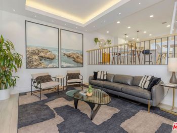 4734 La Villa Marina