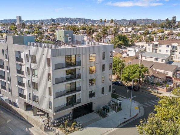 4506 Dockweiler Street 301, Los Angeles CA 90019