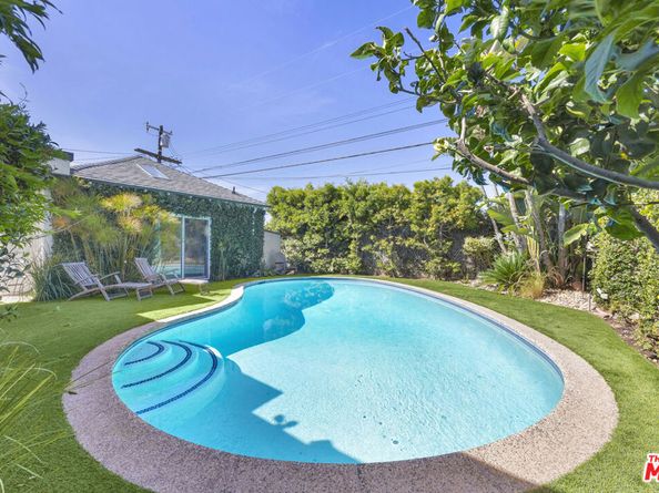 8333 Chase Avenue, Los Angeles CA 90045