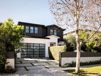 831 N Spaulding Avenue