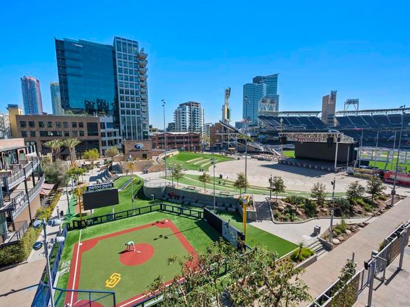 325 7Th Ave 211, San Diego CA 92101