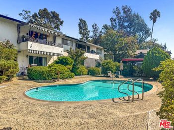 3320 Griffith Park Boulevard