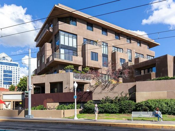 611 W G St 321, San Diego CA 92101