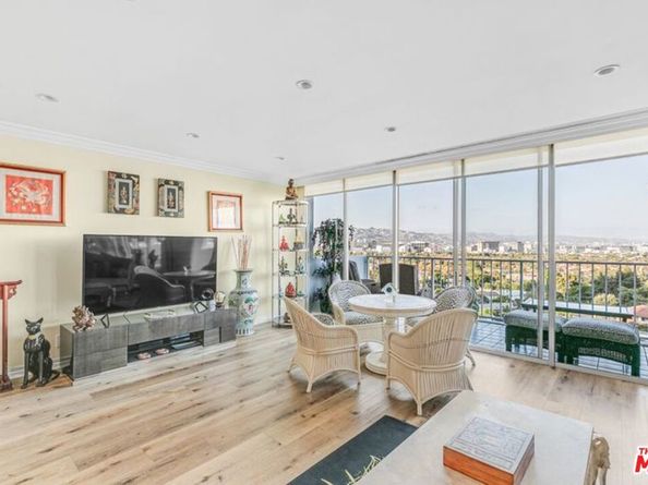 2170 Century Park East 910, Los Angeles CA 90067