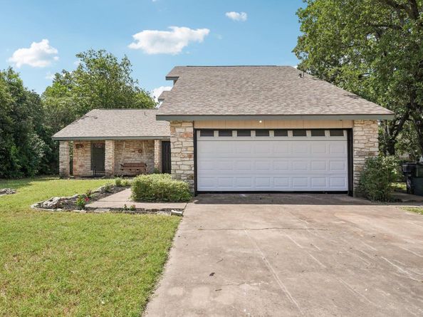1100 Riverbend DR, Georgetown TX 78628