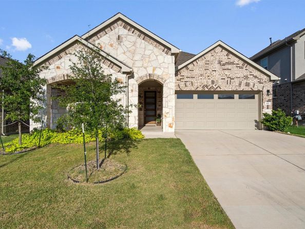 416 Deerpath ST, Leander TX 78641