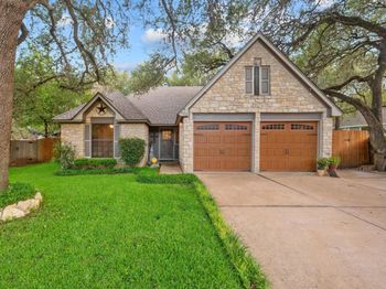 805 Angleton CV