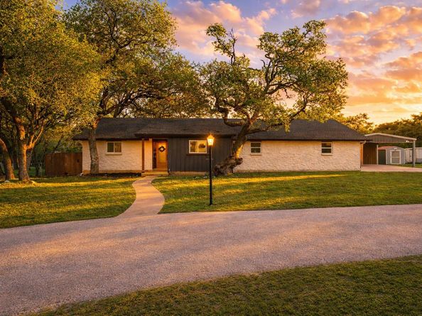 806 Serenada DR, Georgetown TX 78628