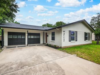 3112 Crosscreek DR