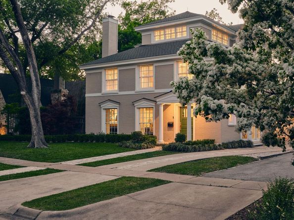 2412 Jarratt Ave, Austin TX 78703