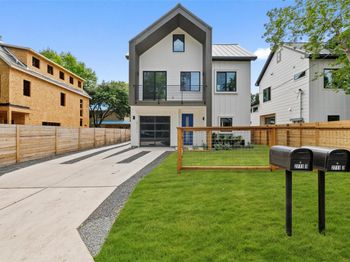 2711 Stacy LN