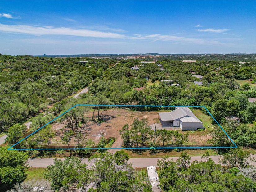 8106 Pitter Pat LN, Austin TX 78736