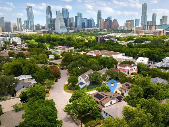 701 Josephine ST, Austin TX 78704