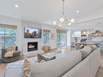 3311 Harpers Ferry LN