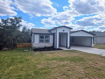 21109 Santa Paula Ave