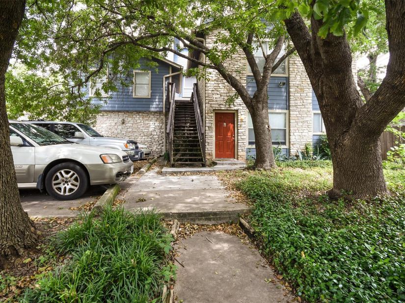 3004 Speedway Ave 2, Austin TX 78705