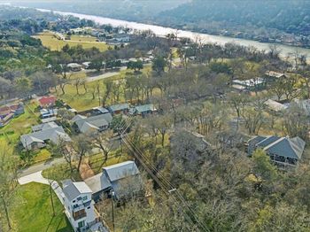 13918 Hummingbird LN