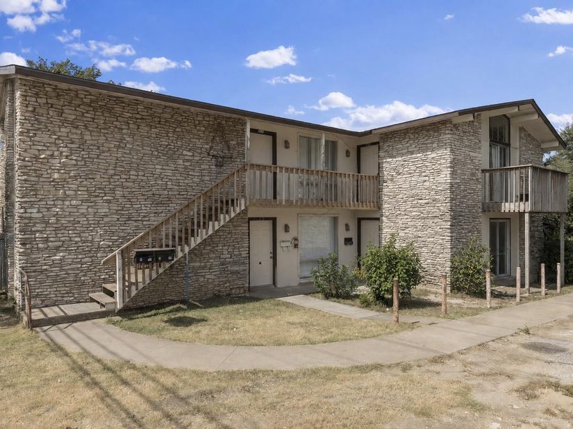 2507 Manor CIR, Austin TX 78723