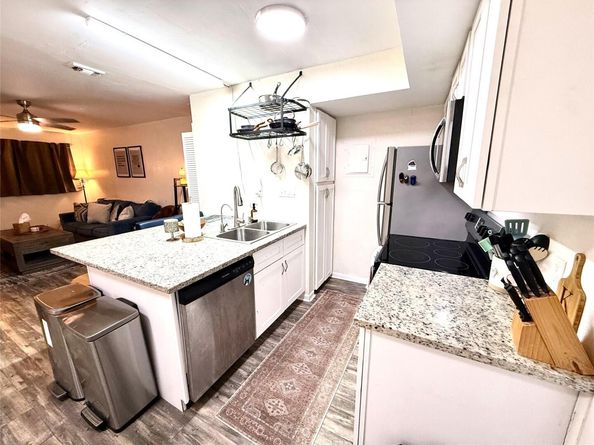 2413 Leon Street 108, Austin TX 78705