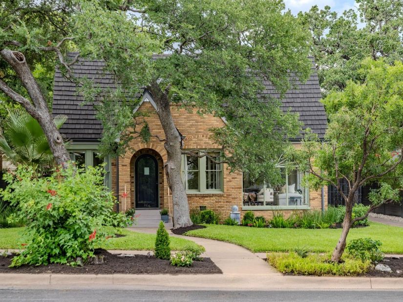 106 Laurel LN, Austin TX 78705