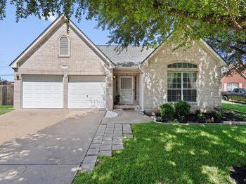 418 Keenland DR