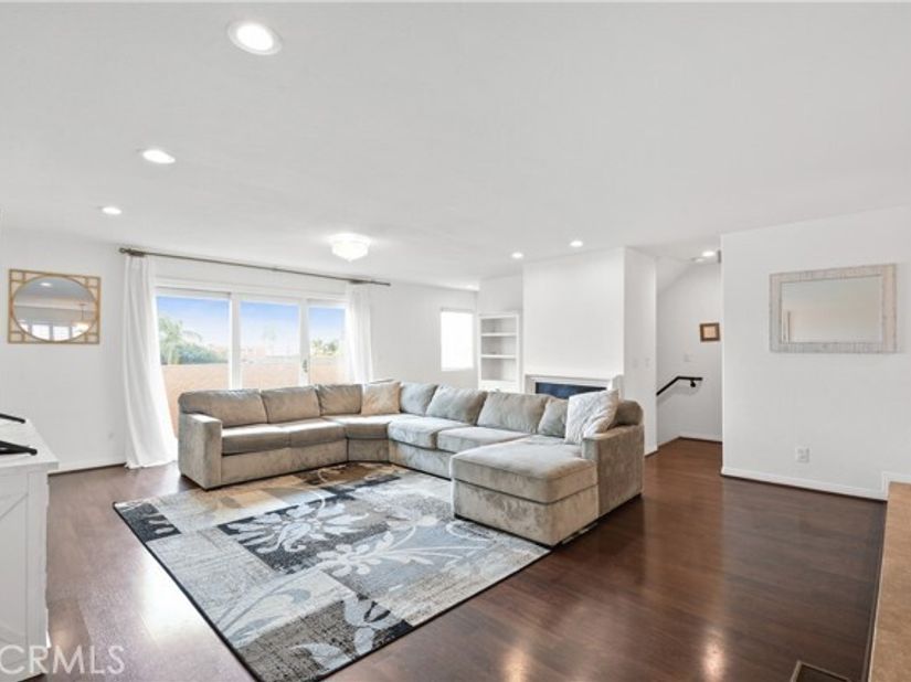 1158 W 11th Street J, San Pedro (los Angeles) CA 90731