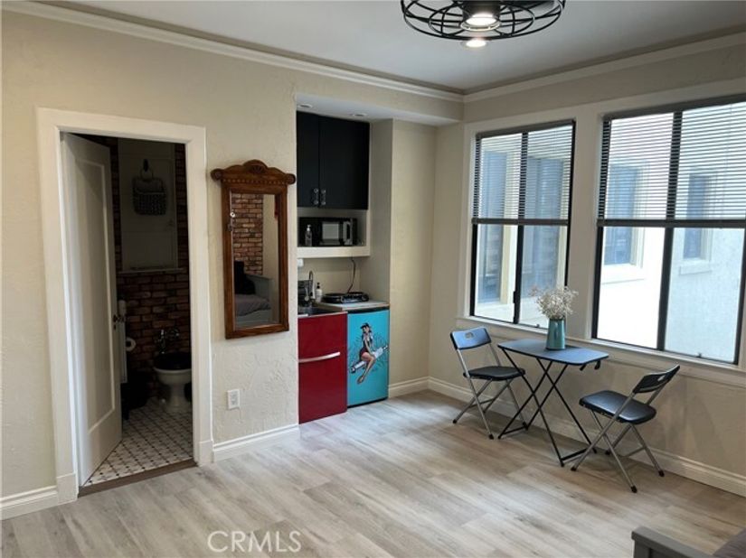 315 W 3rd 5A, Long Beach CA 90802