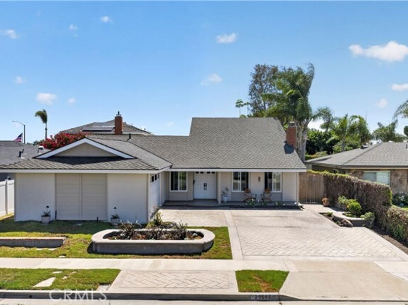 20682 Hopetown, Huntington Beach CA 92646
