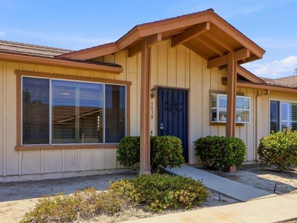 1039 Plover Way, Oceanside CA 92057