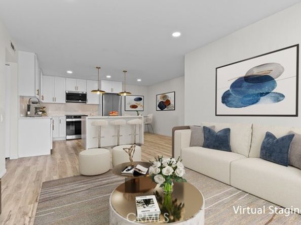 21921 Rimhurst Dr. 128F, Lake Forest (el Toro) CA 92630