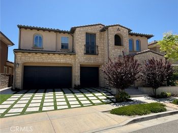 1132 Summit Oak