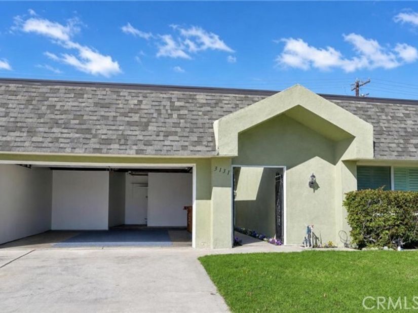 3131 Coral, Costa Mesa CA 92626