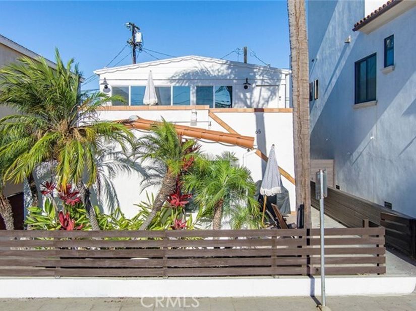 65 61st, Long Beach CA 90803