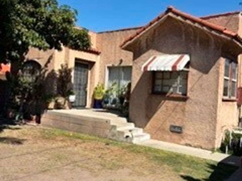 5812 Fullerton, Buena Park CA 90621